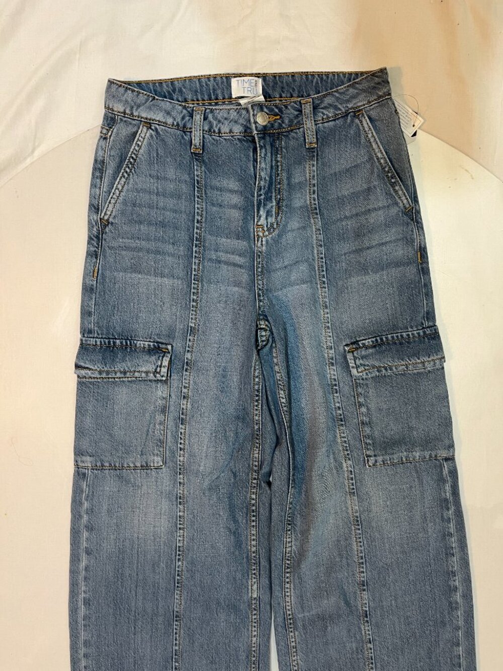 Time and Tru Cargo Jeans Size 0 Medium Wash Wide Leg NWT - Picture 3 of 7